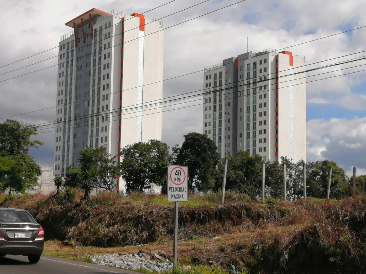 Boho Chic, Apart- Condo Cerca De Sjo Intl Airport Heredia Luaran gambar